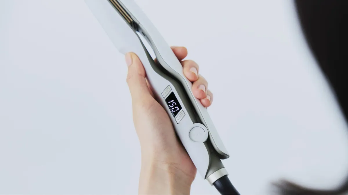 150℃に到達したRe・De Hair Straightのディスプレイ