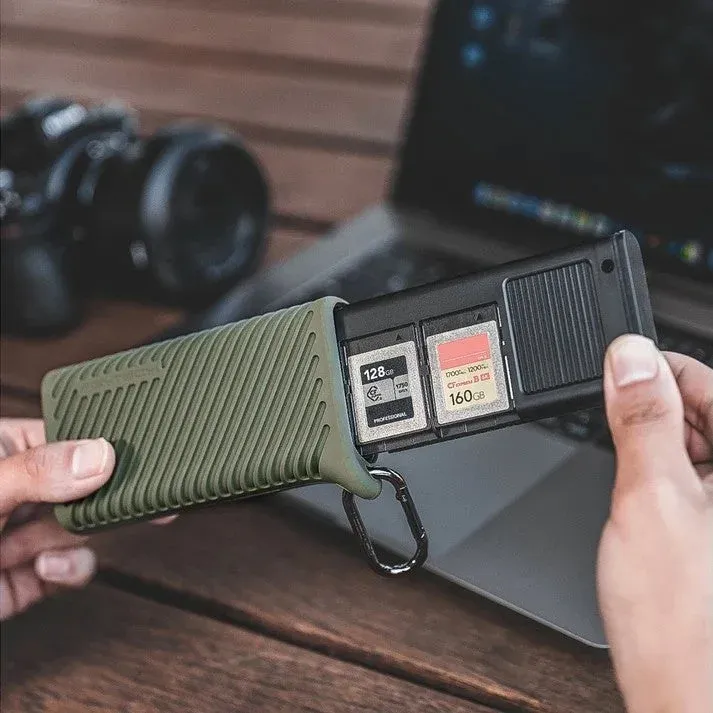 CreateMate 高速カードリーダー内蔵ケース