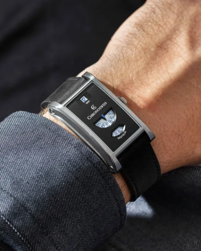 ネオ デジター グラニット着用