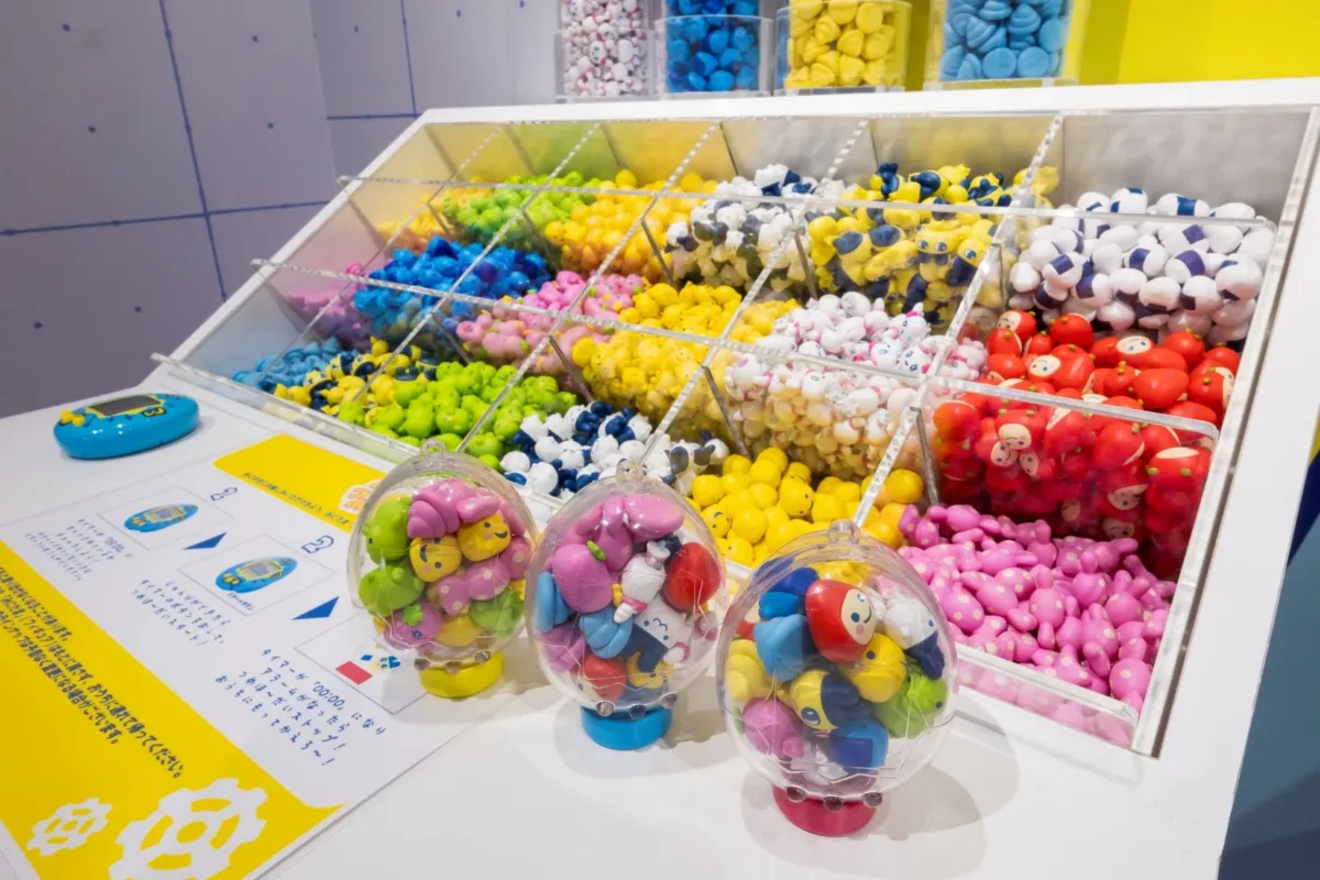 ミニフィギュア詰め放題の様子