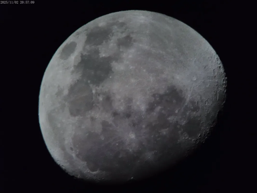 月面の記録映像