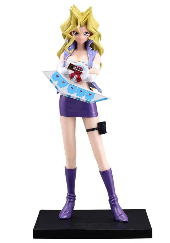 孔雀舞フィギュア全身