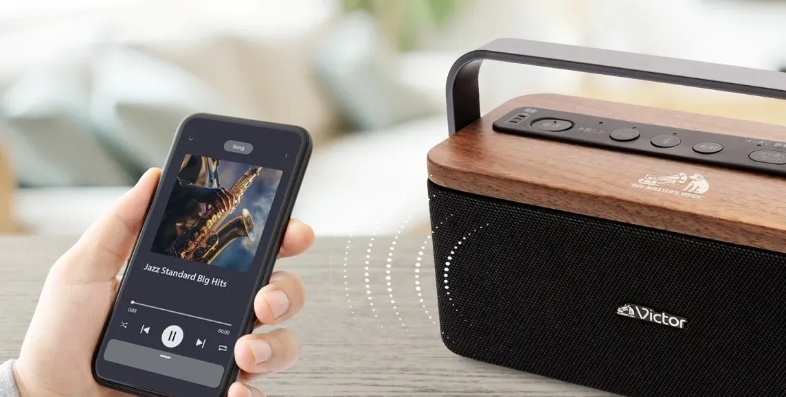 スマートフォンとBluetooth接続しているイメージ