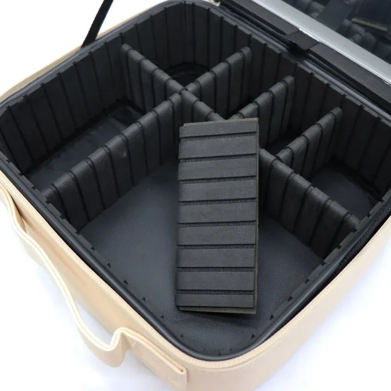 コスメボックスの内部構造と仕切り