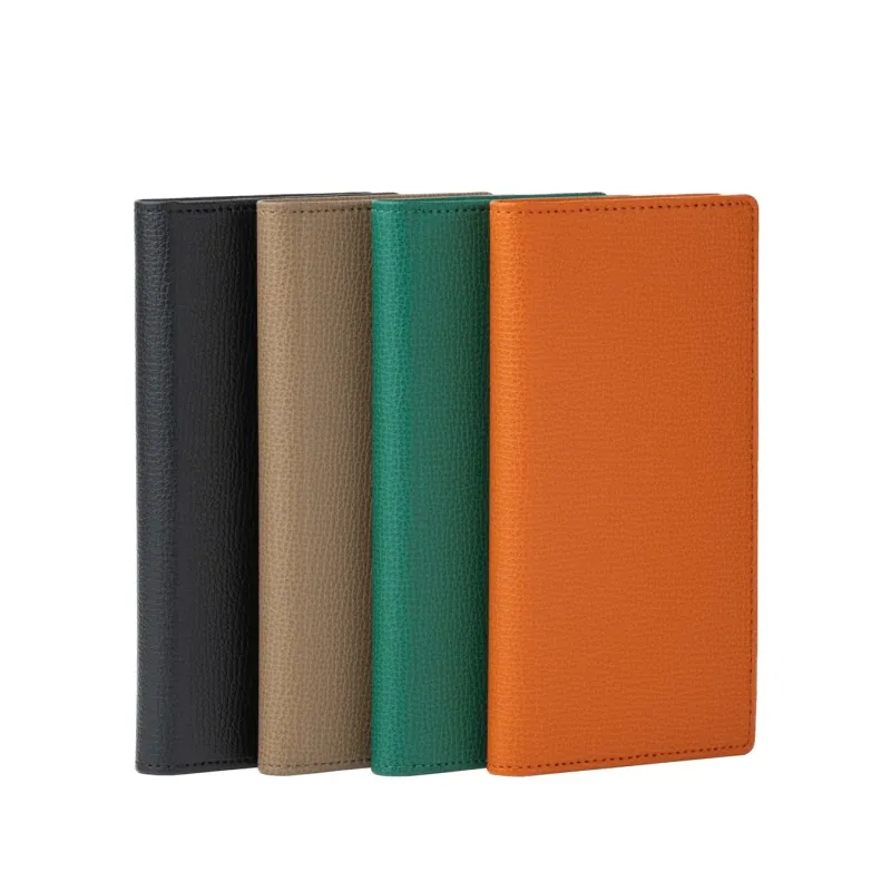 CRUMBS Leather製品イメージ