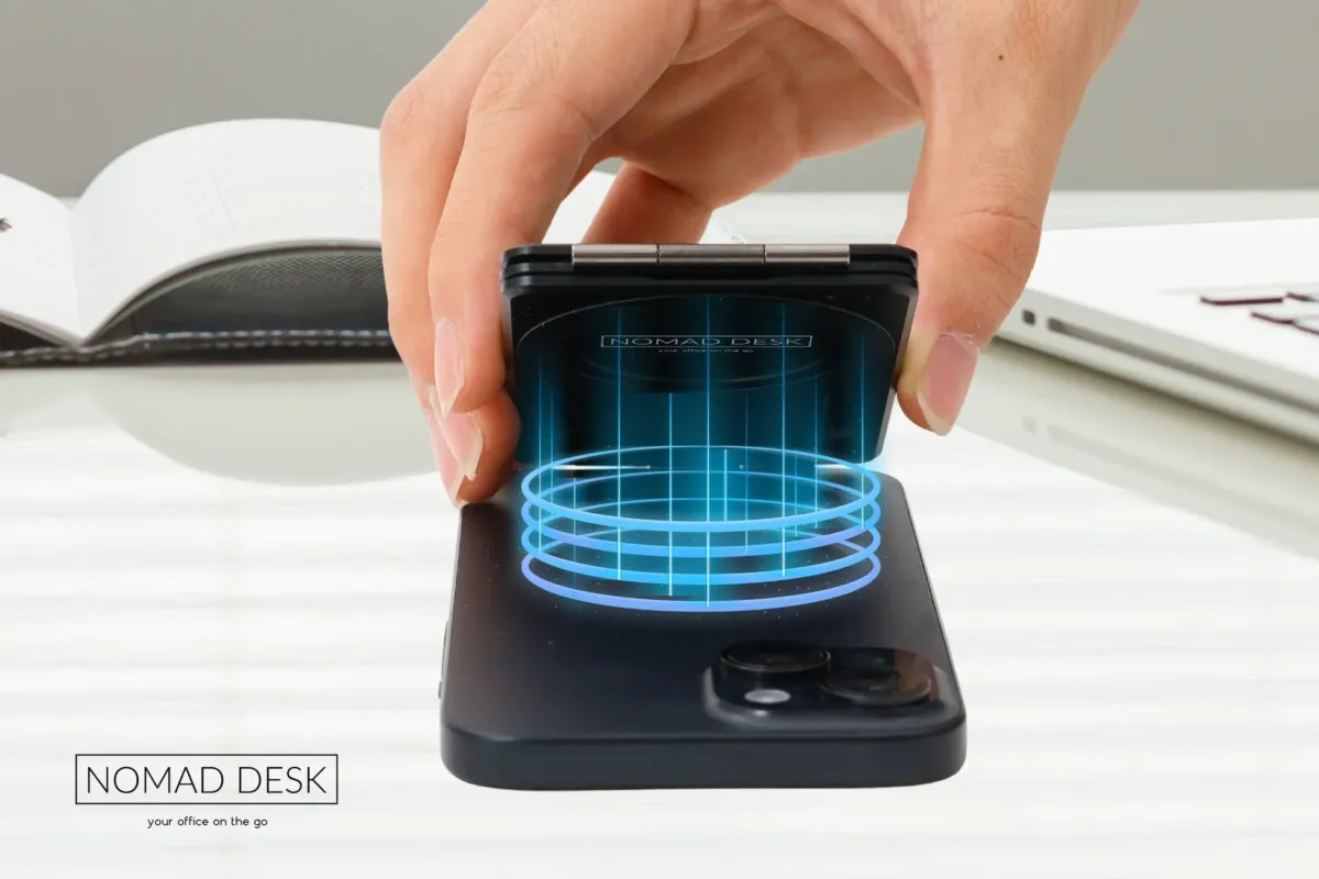 NOMAD DESK your office on the go