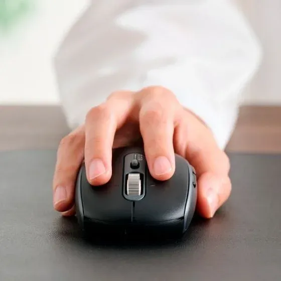 充電式マウス操作