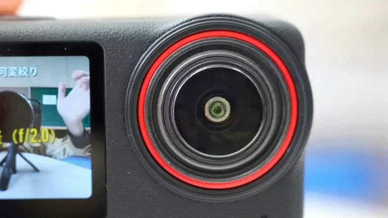 可変絞り f/2.0〜f/4.0