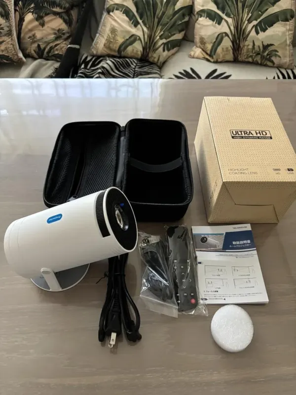 Sainyerプロジェクターの付属品