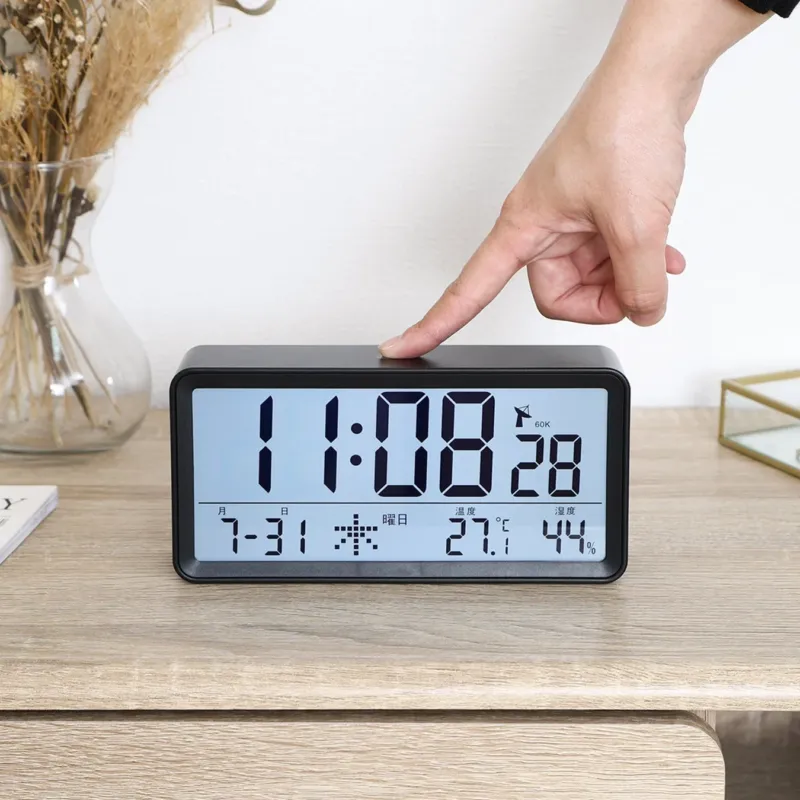 電波デジタル置時計 ラージの機能表示