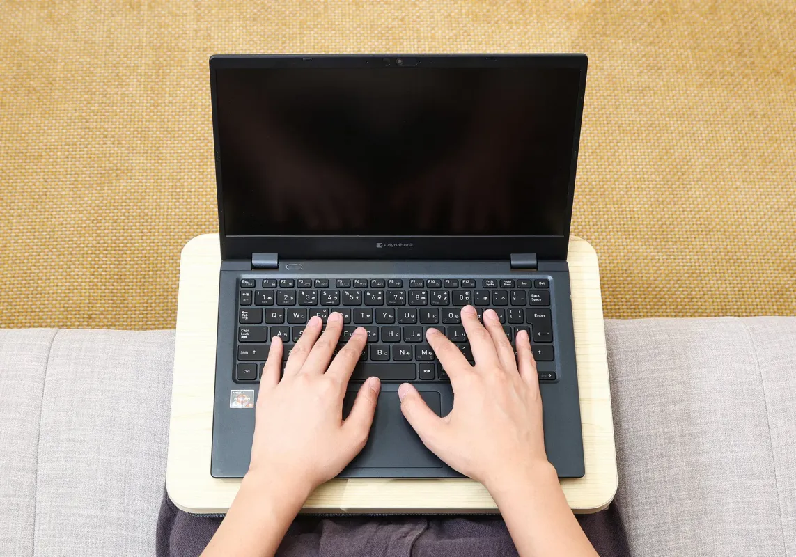 PCがぴったり収まるサイズ感