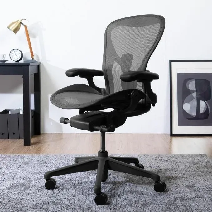 HermanMiller アーロンチェア リマスタード