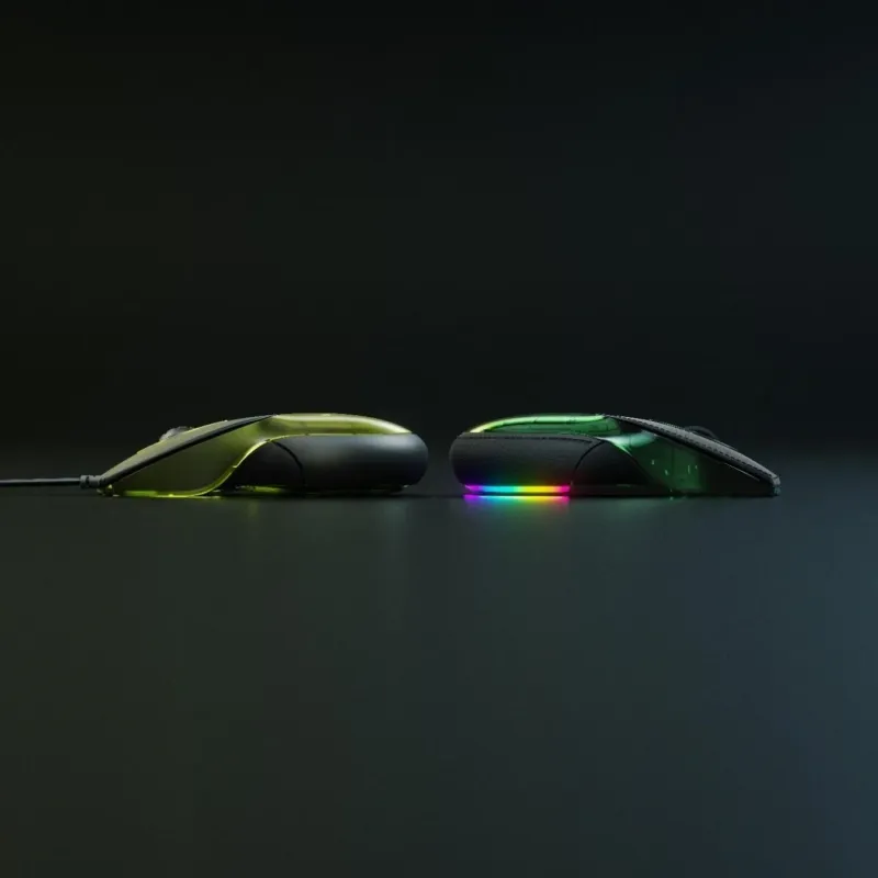 新旧Razer Boomslangの比較イメージ