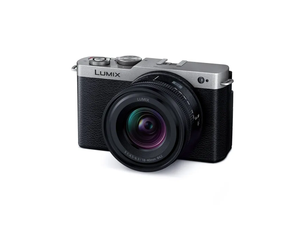LUMIX DC-S9