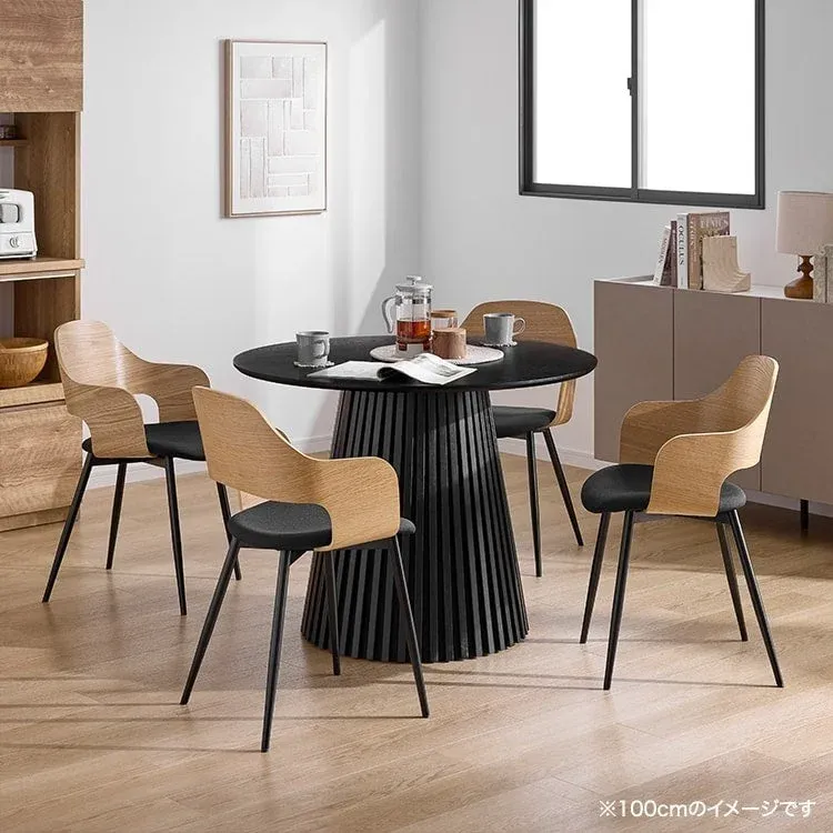 円形ダイニング別アングル