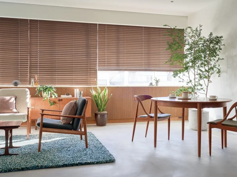 モダンなリビングダイニング