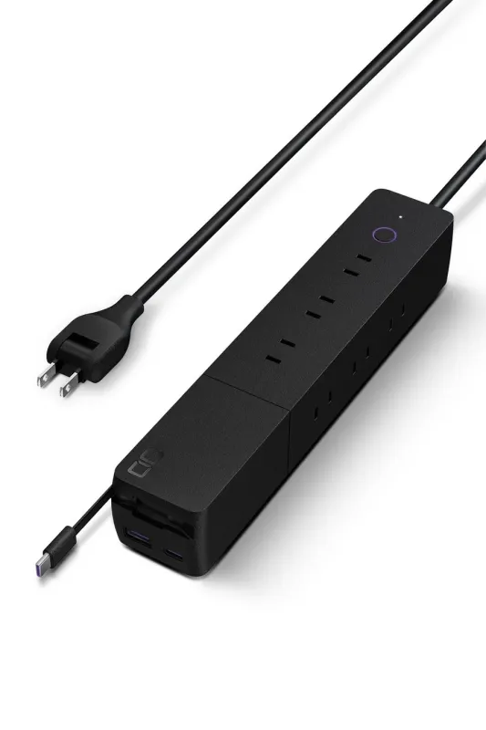 黒い電源タップ