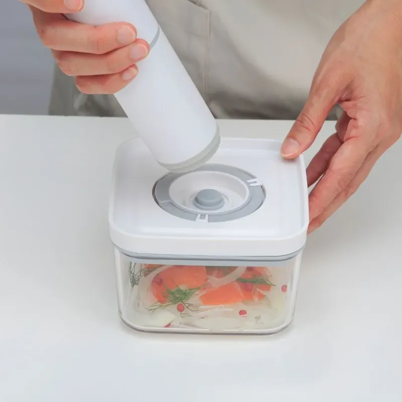 真空パック器と食材