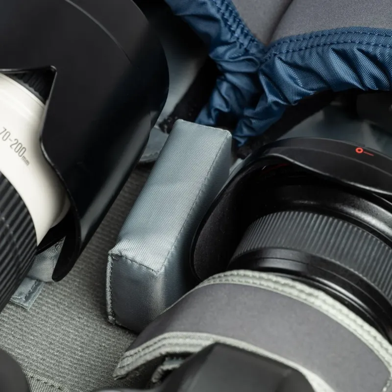 レンズとカメラ収納クローズアップ