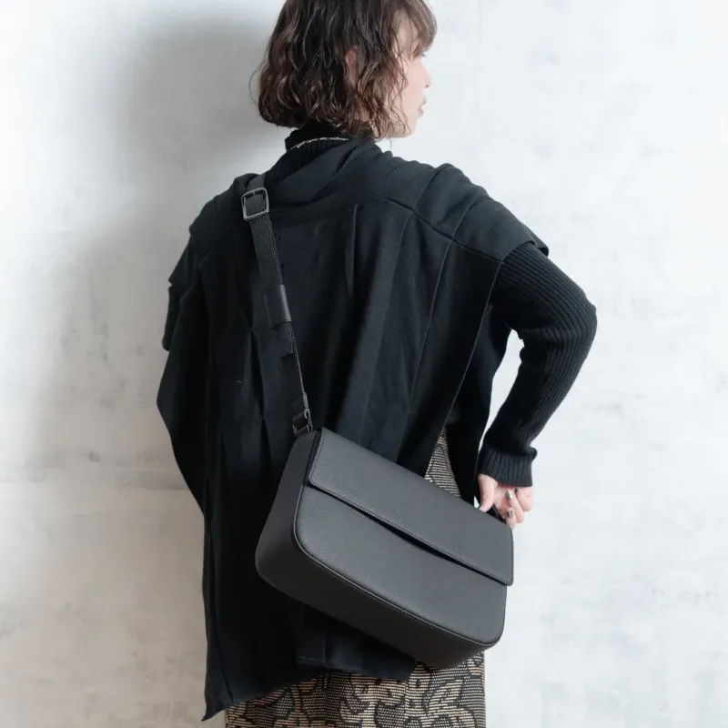 BLACK TAG Anmut Elegance Leather Bag