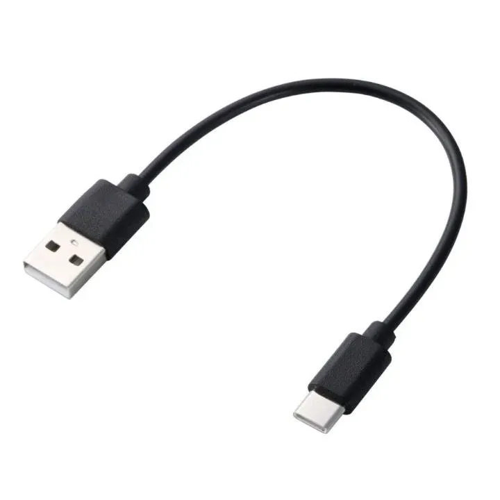 USB-A端子とUSB-C端子を持つ黒いUSBケーブル