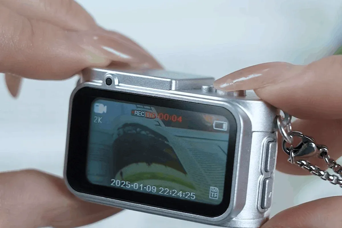 S160ミニカメラの2K動画