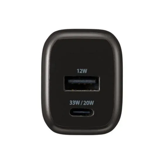 USB-AとUSB-Cポートを備えたAC充電器