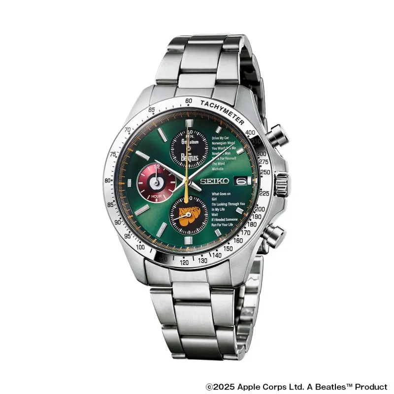 アルバムジャケットをイメージしたダークグリーンの文字盤