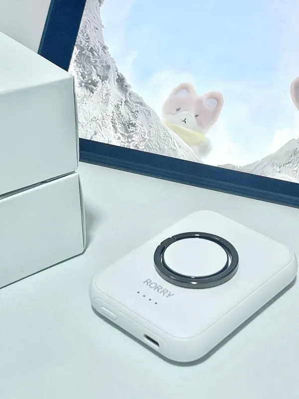 ワイヤレス充電器とキャラクター