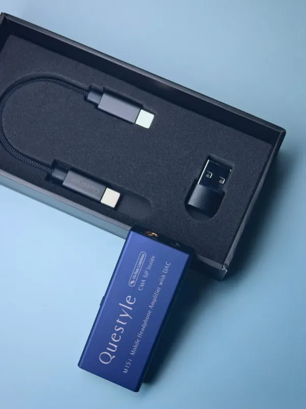 Questyle M15i ブルー