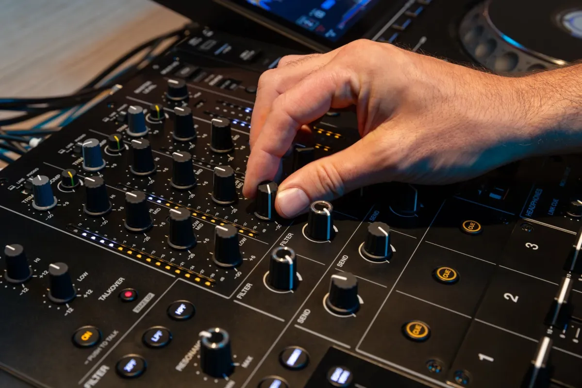 DJM-V5操作パネル