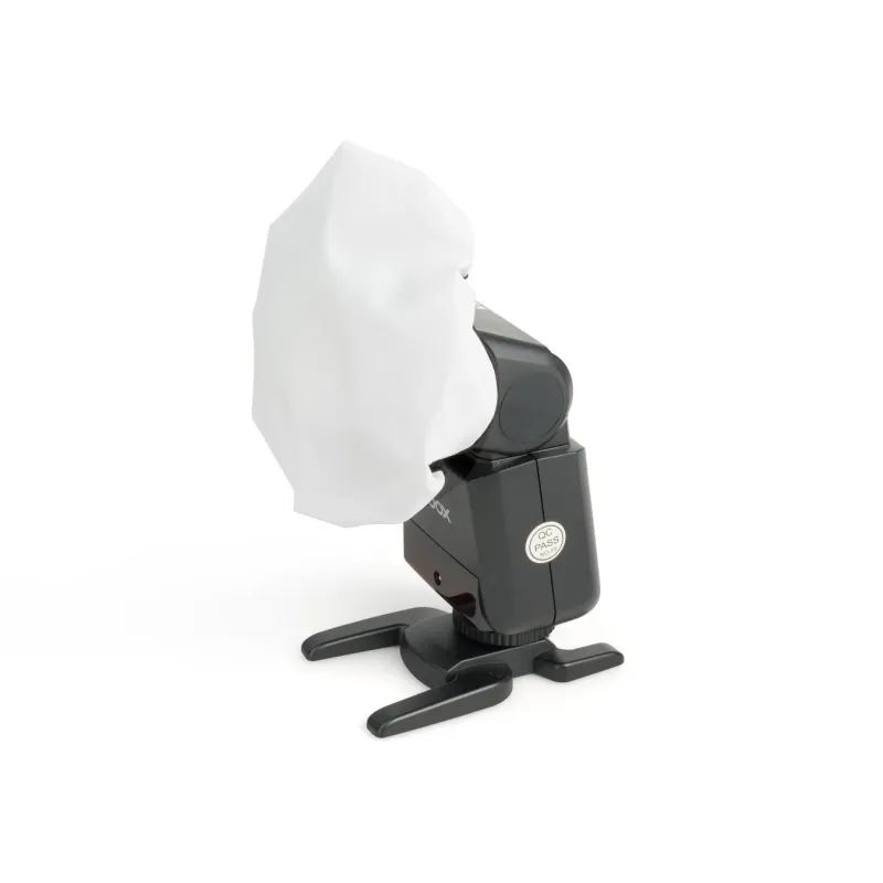 ストロボに装着されたディフューザー