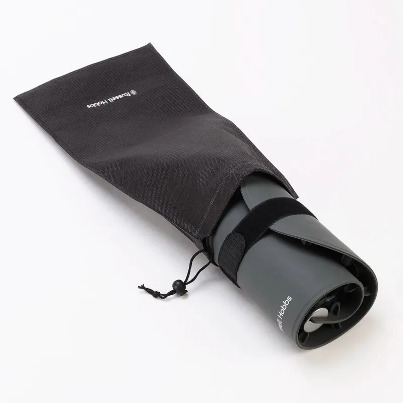 丸めてコンパクトに収納