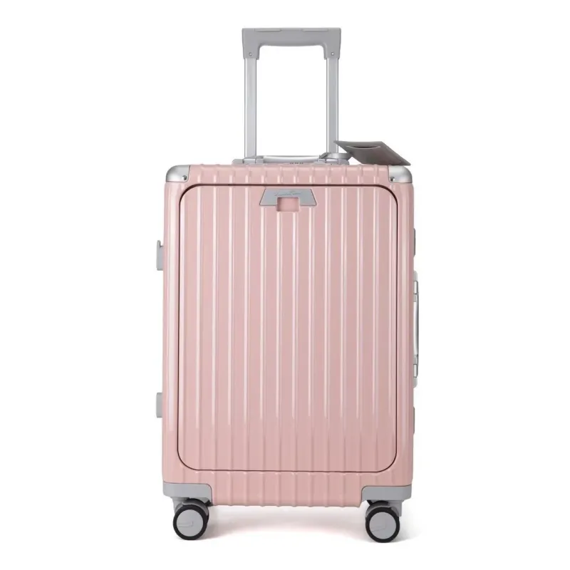 エナメルピンクのスーツケース