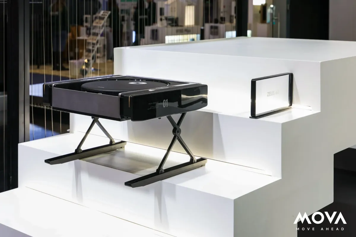 階段昇降できるロボット掃除機「MOVA ZEUS 60」