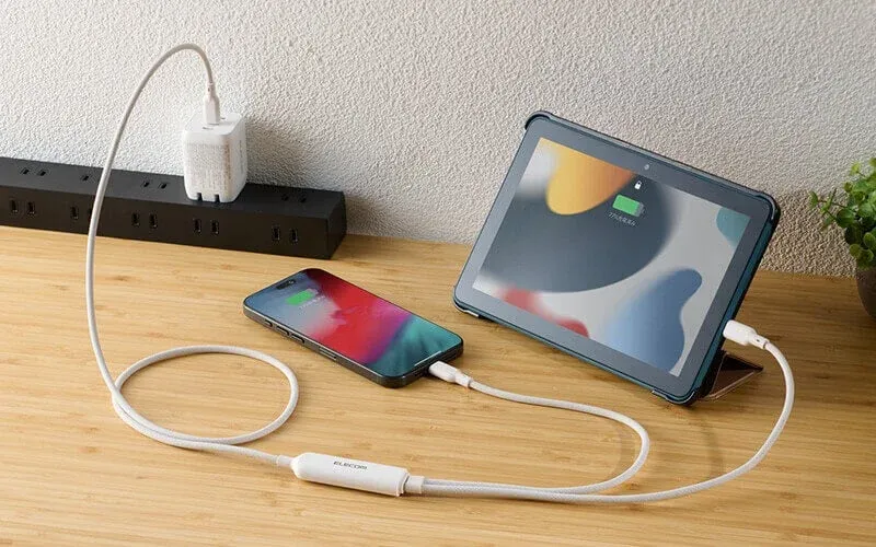 スマートフォンとタブレットの同時充電