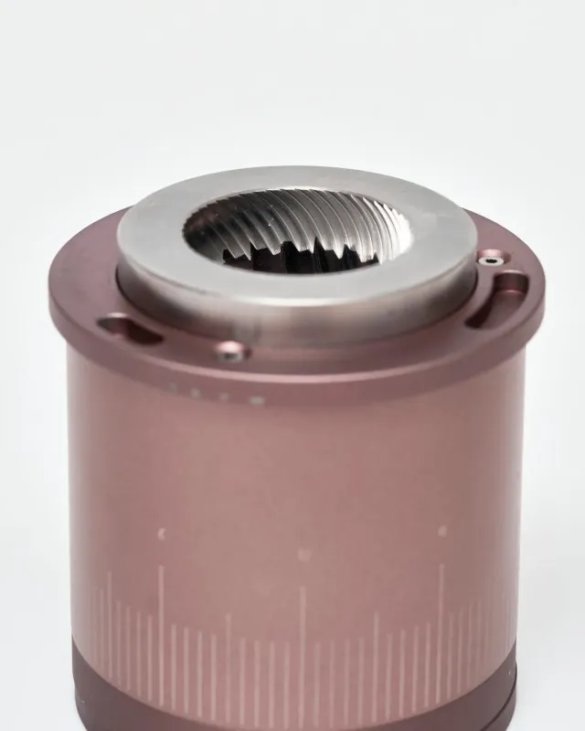 Varia VS4の精密部品