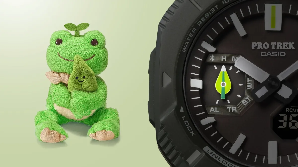 PRO TREKとカエルのぬいぐるみ