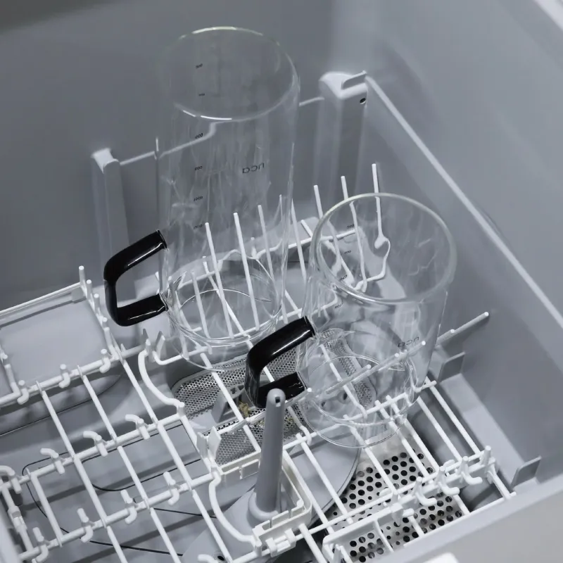 食洗機内のジャグ