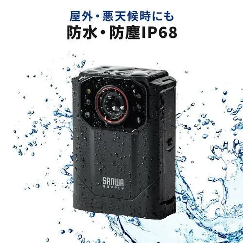 水しぶきを浴びる防水防塵カメラ