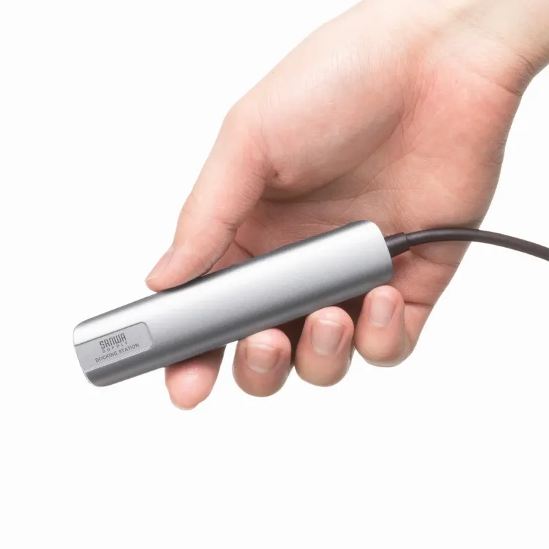 コンパクトサイズのType-Cドッキングハブ