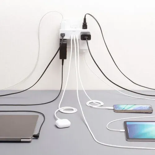 圧倒的な接続数!最大9台の機器を同時に充電可能